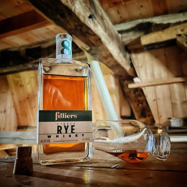 Filliers 8 year old rye whisky