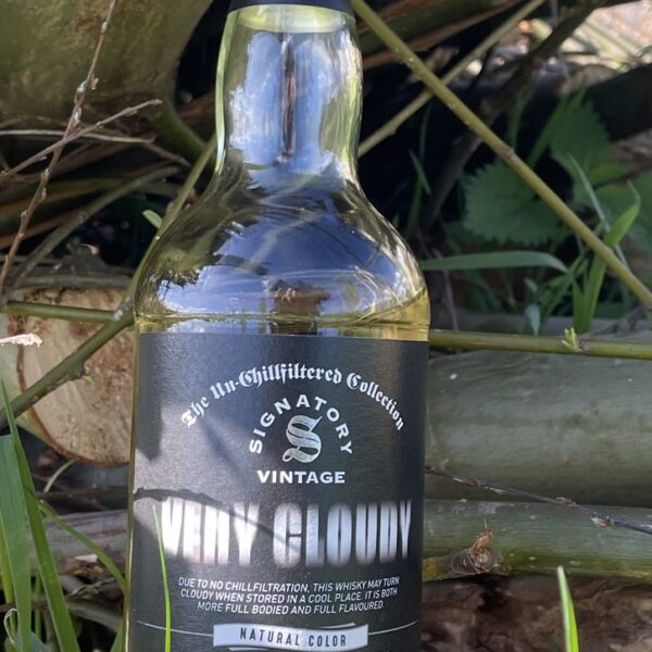 Signatory Vintage Very Cloudy Cameronbridge 2012