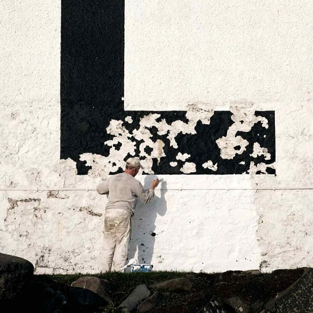 05